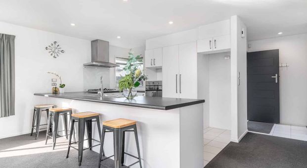 Modern four bedroom family home in Aidanfield - Photo 1