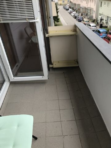 15432 Krankenhausnähe, unbefristet, große Zimmer, westseitige Loggia! - Photo 3