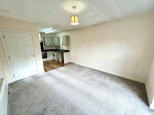 2 bedroom property to rent - Photo 1