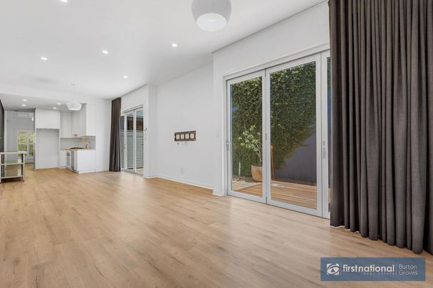 MODERN AND WELL APPOINTED IN CONVENIENT LOCATION - Photo 1