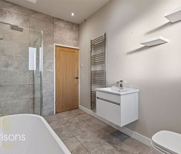 Plodder Lane, Farnworth, Bolton - Photo 6