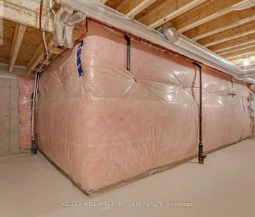 481 MANHATTAN COMMON - Photo 2