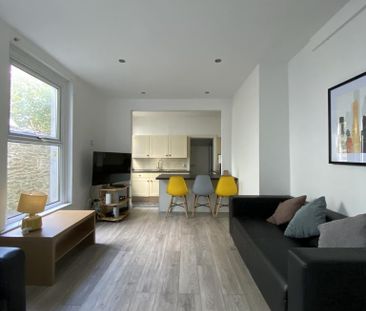 6 bedroom terraced house to rent - Photo 6