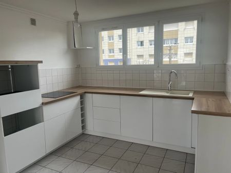 Location Appartement 2 pièces 40m² BOULOGNE SUR MER 62200 - Photo 2