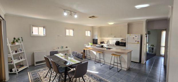 3 Bedroom House - Photo 1