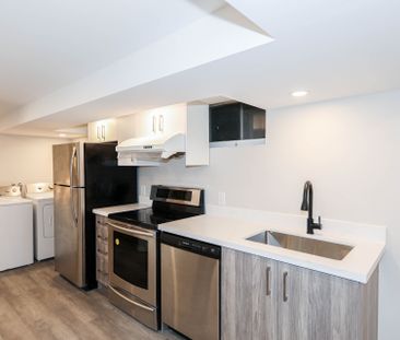 For Lease - 382 Allgood Street, Richmond Hill, Ontario - Photo 3