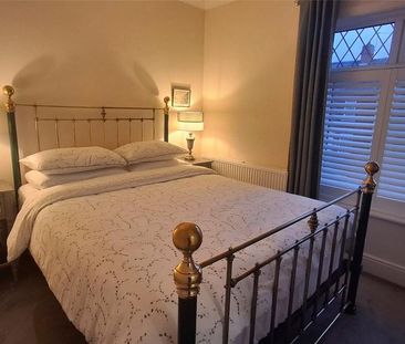 3 bedroom semi-detached house to rent - Photo 4