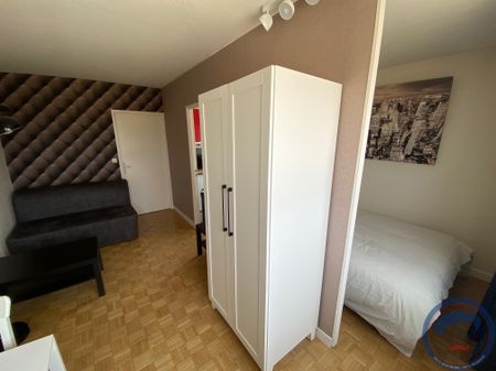 Location Appartement 2 pièces 29m² TOURS 37000 - Photo 2