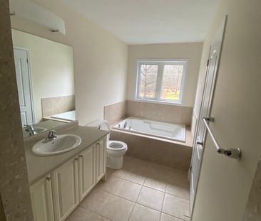 For Lease - 8871 Chickory Trail, Niagara Falls, Ontario - Photo 6