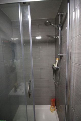 5 bedroom terraced house to rent - Photo 5