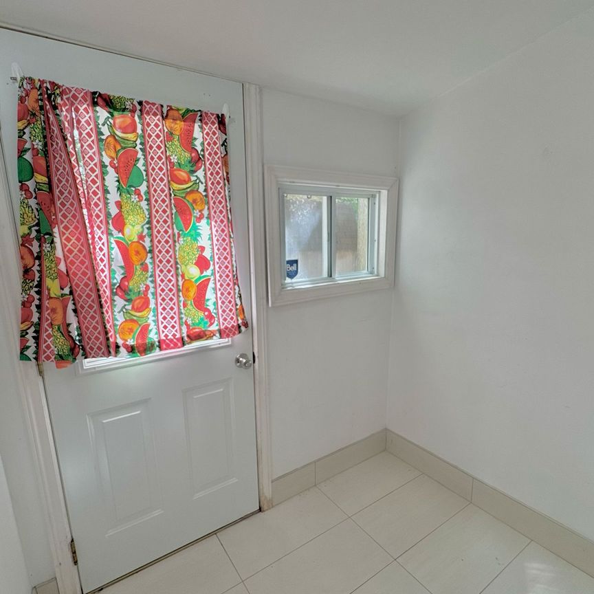 For Lease - 119 McClary Avenue Unit# Main, London South, Ontario - Photo 1