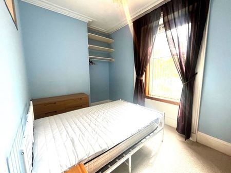 First Floor Left, 44 Thomson Street, AB25 2QP, Aberdeen - Photo 4