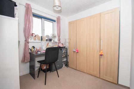 3 bedroom semi-detached house to rent - Photo 4