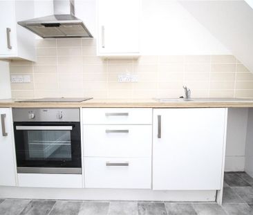 1 bedroom apartment to rent - Photo 5