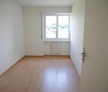 "Balkonwohnung mit grosszügigem Grundriss an grüner Lage!" - Photo 3