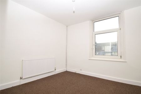 2 bed terraced house to rent in Nelson Street, Scarborough, YO12 - Photo 5