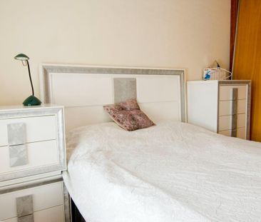 FOR RENT FOR LONG SUMMER SEASON INCLUDING SPACIOUS ATICO DUPLEX ON ... - Photo 6