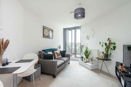 1 bedroom flat to rent - Photo 2