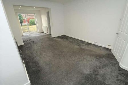 Lancing Drive, Aintree Village, Liverpool, L10 - Photo 2