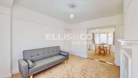 Wadham Gardens, Greenford, UB6 - Photo 2
