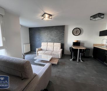 Location Appartement 3 pièces 63m² ST PIERRE DES CORPS 37700 - Photo 1