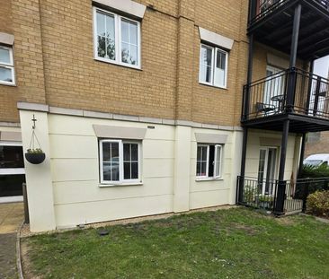 Flat to rent on - Photo 5