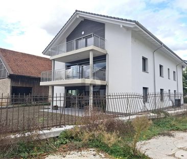 NEW, SPACIOUS AND MODERN - Photo 2