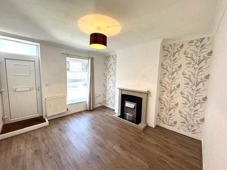 Wesley Street, Farsley - Photo 2