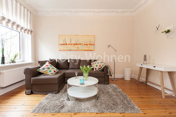 Altbauwohnung mit Designmöbeln, mitten in Hamburg-Ottensen - Photo 1