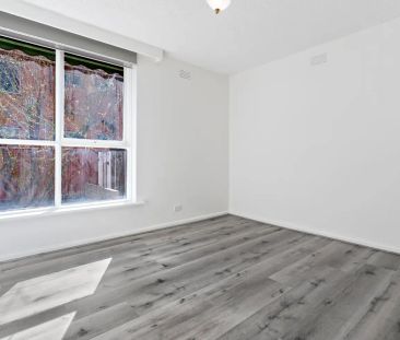 “Stylishly Updated 2-Bedroom Gem in the Heart of Footscray” - Photo 2