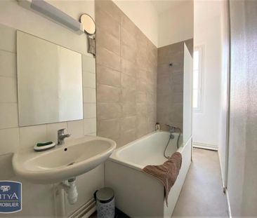 Location Appartement 2 pièces 53m² DIEPPE 76200 - Photo 4