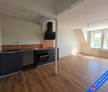 Location Appartement 3 pièces 65m² LAROCHE ST CYDROINE 89400 - Photo 1