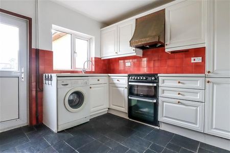 2 bedroom terraced house to rent - Photo 3
