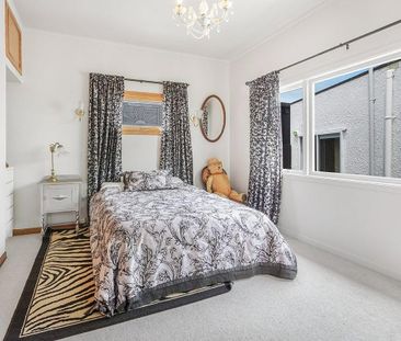 Lovely Family Home on River Road - Photo 3