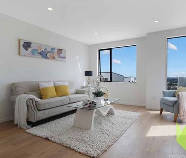 Immaculate 3-Bedroom Townhouse in Papakura - Photo 2