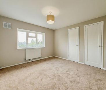 3 bedroom terraced house to rent - Photo 6