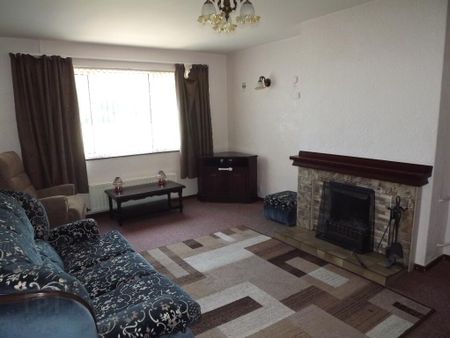 26 St. Dillons Avenue, Downpatrick, BT30 6HZ - Photo 4