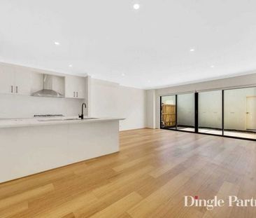 5 Bedroom family home - Photo 2