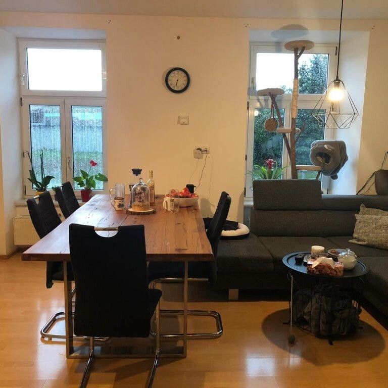 2 Zimmer Wohnung , +19 m² Kellerabteil im EG ,+Gemeinschaftsgarten von 1.270m² - Foto 1