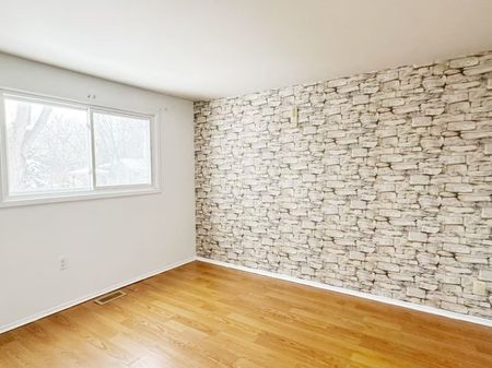 For Lease - 1 Lakeside Cres Avenue Unit# Unit A, Richmond Hill, Ontario - Photo 4