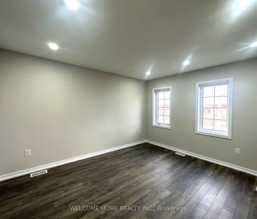 Townhouse For Lease | W8139324 - Photo 6