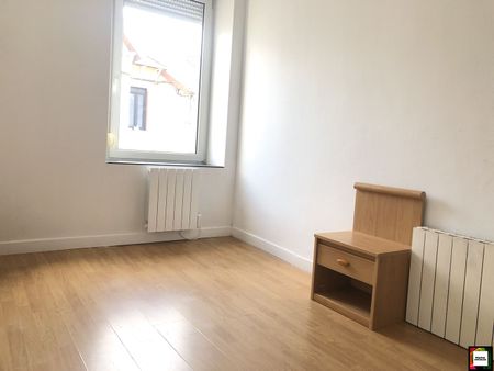 Location Appartement 4 pièces 70m² MONT ST MARTIN 54350 - Photo 5