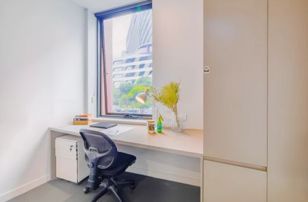 1 Bedroom Studio Premium - Photo 2