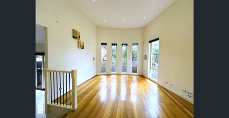 Family Favourite in double school Zone - Photo 2