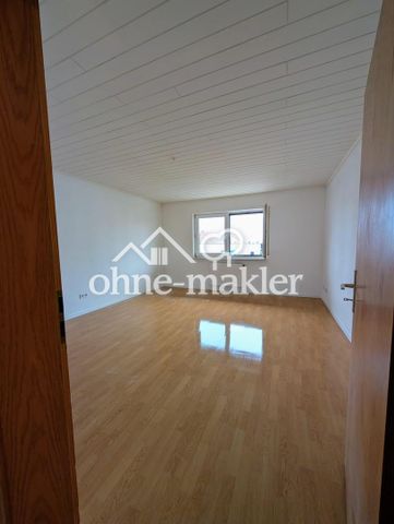 Frisch renoviert & viel Platz: 3,5-Zimmer-Wohnung mit Stellplatz & Mehrzweckraum - Photo 2