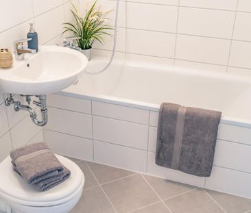 1-Raum-Wohnung mit sep. Schlafnische und Balkon - Foto 1