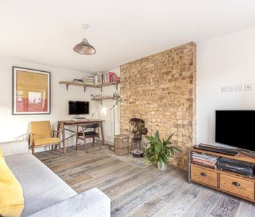 Wolsey Grove, Esher, Surrey, KT10 maisonette to rent - Photo 4