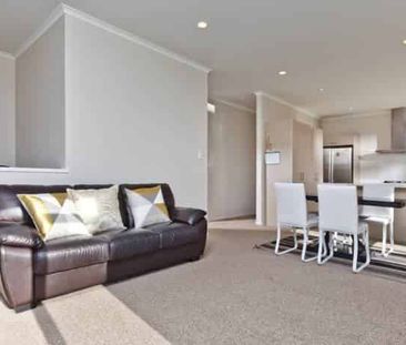 Generous size family home in Millwater - Photo 2