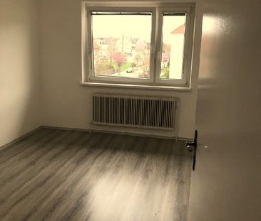 15432 Krankenhausnähe, unbefristet, große Zimmer, westseitige Loggia! - Photo 2