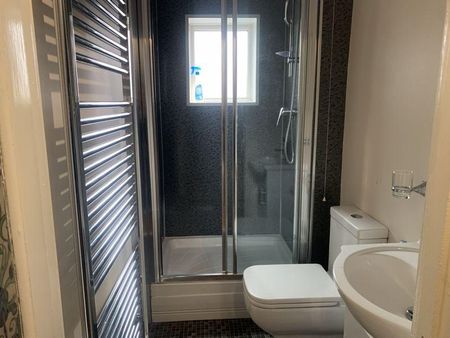 1 bedroom apartment to rent - Photo 4